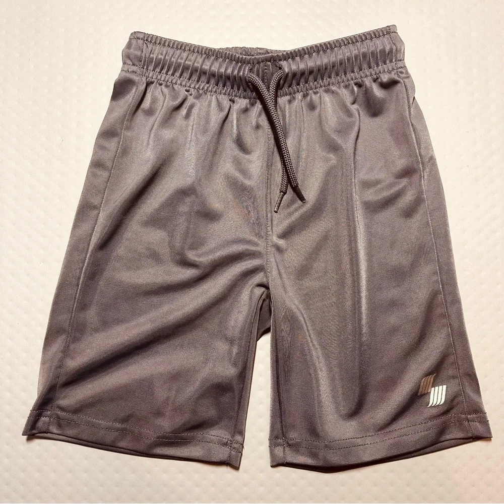 Bundle‎ “2” PLACE sport boys athletic shorts basketball small size 5/6 red gray